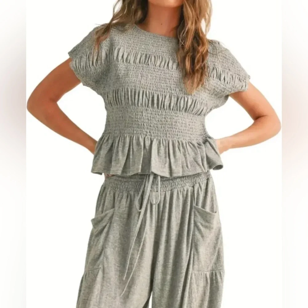 Gray Women's 2 pc set - Picture 3 of 12